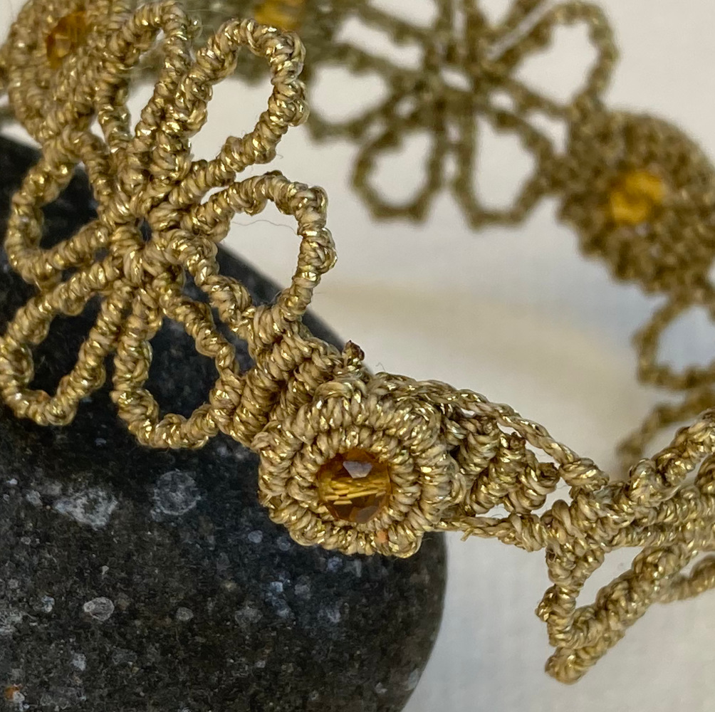 handmade macrame bracelet in lden tone